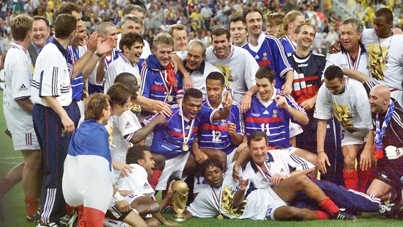 France - Brésil : Foot - Coupe du monde 1998 - Finale backdrop