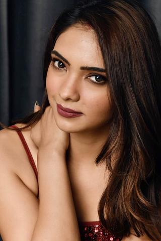 Pooja Banerjee pic