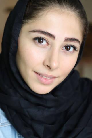 Mahsa Ahmadzadeh pic