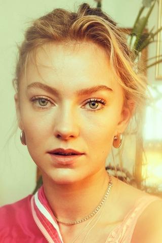Astrid S pic
