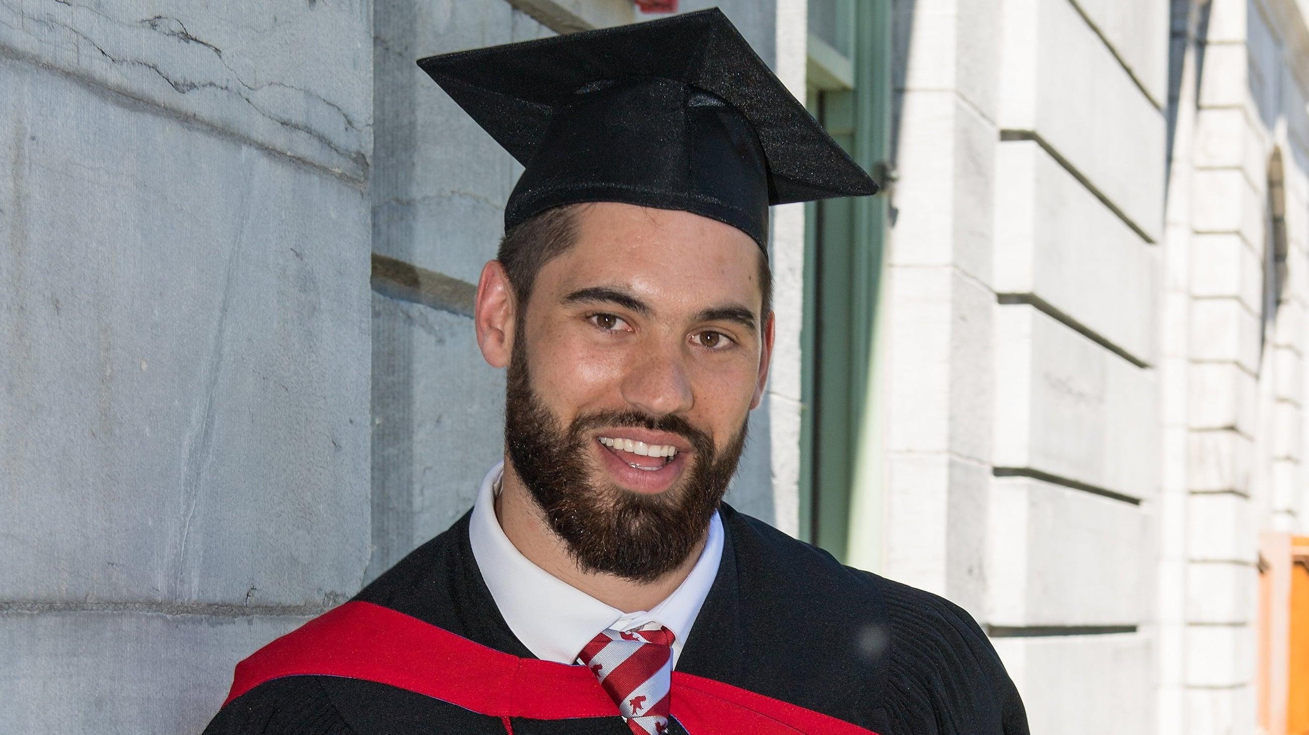 Laurent Duvernay Tardif - LDT : toujours plus loin backdrop