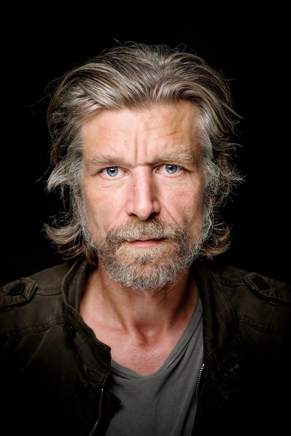 Karl Ove Knausgård poster