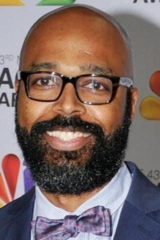 Salim Akil pic