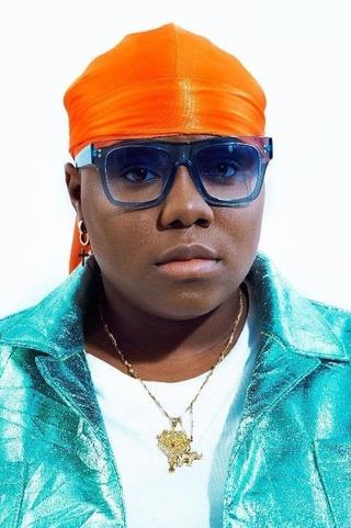 Teni the Entertainer pic