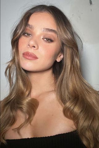 Hailee Steinfeld pic