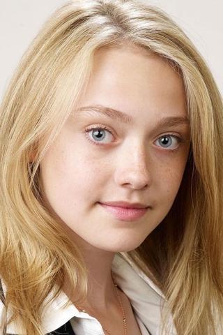 Dakota Fanning pic