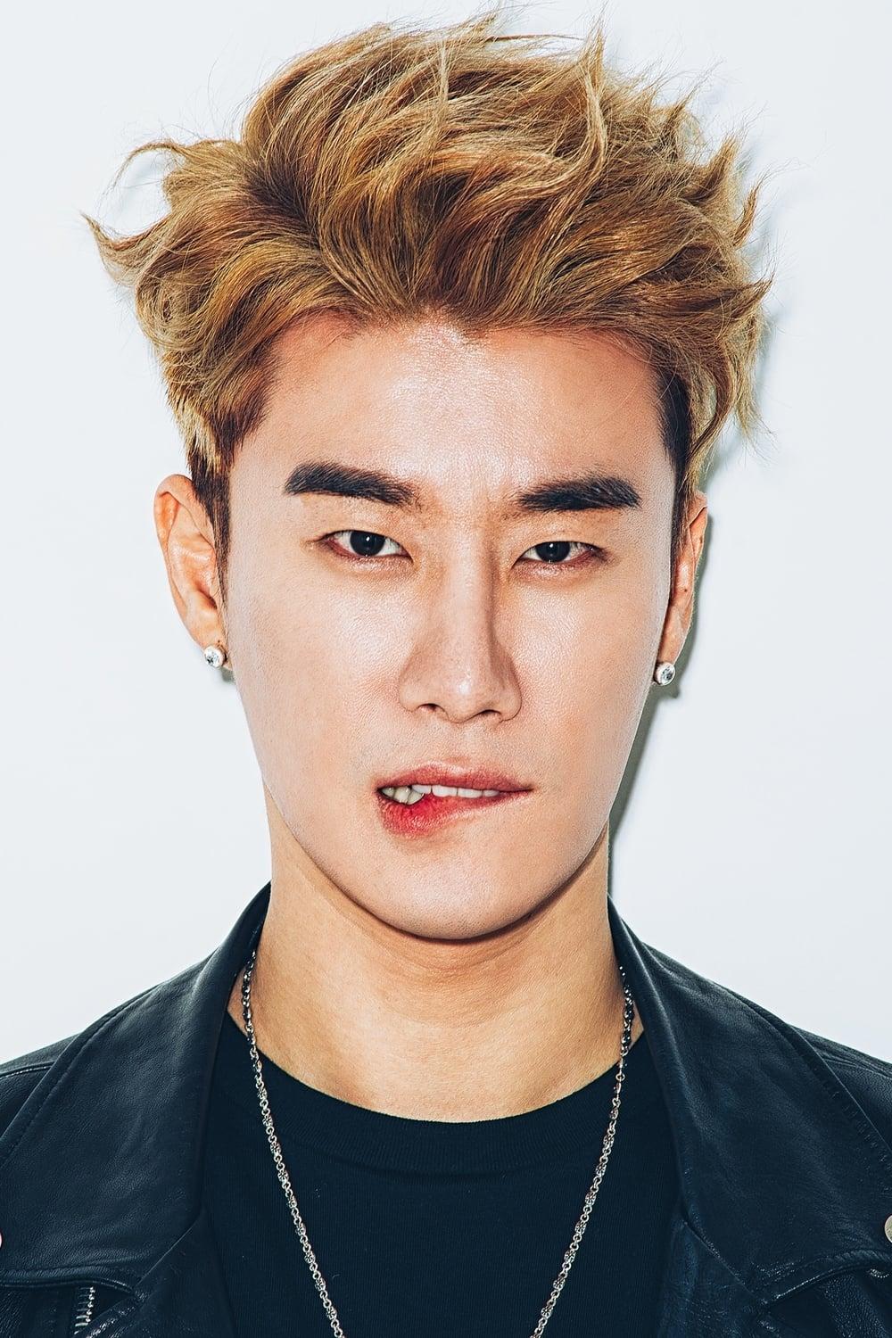 San E poster