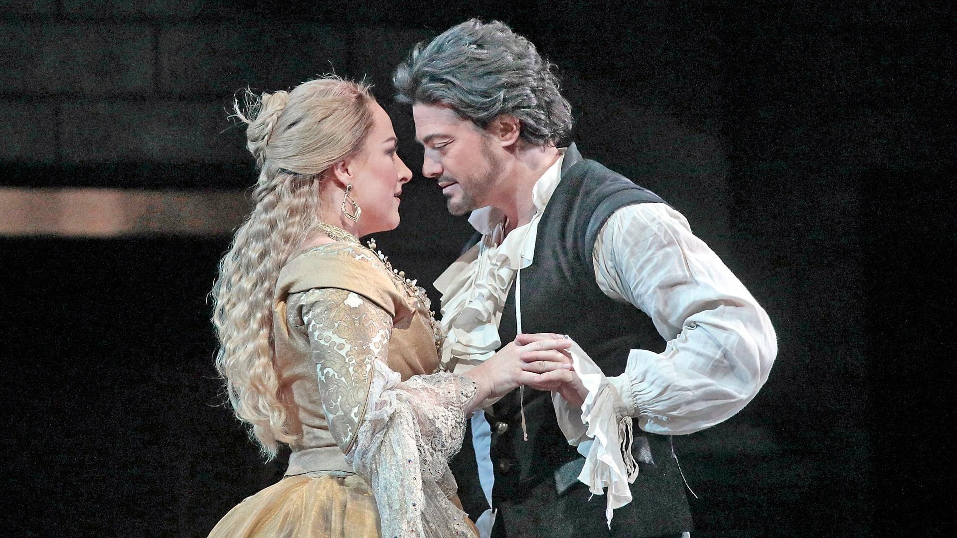 The Metropolitan Opera: Roméo et Juliette backdrop