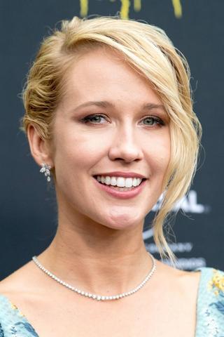 Anna Camp pic