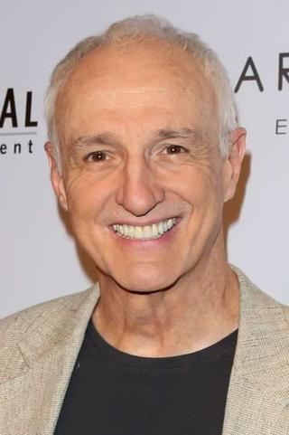 Michael Gross pic