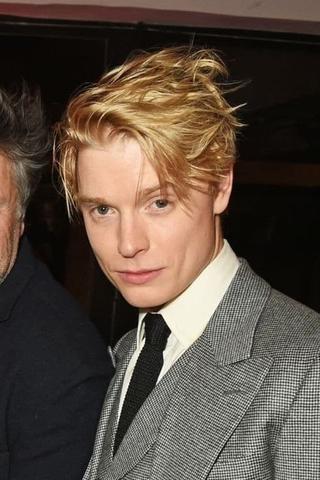 Freddie Fox pic