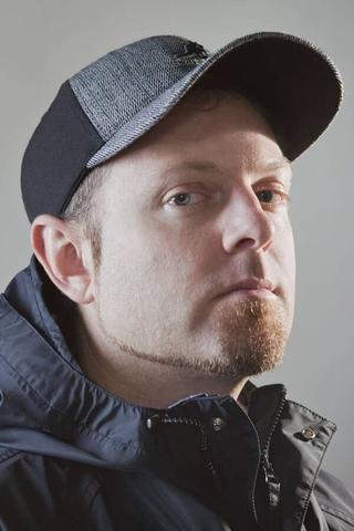 DJ Shadow pic