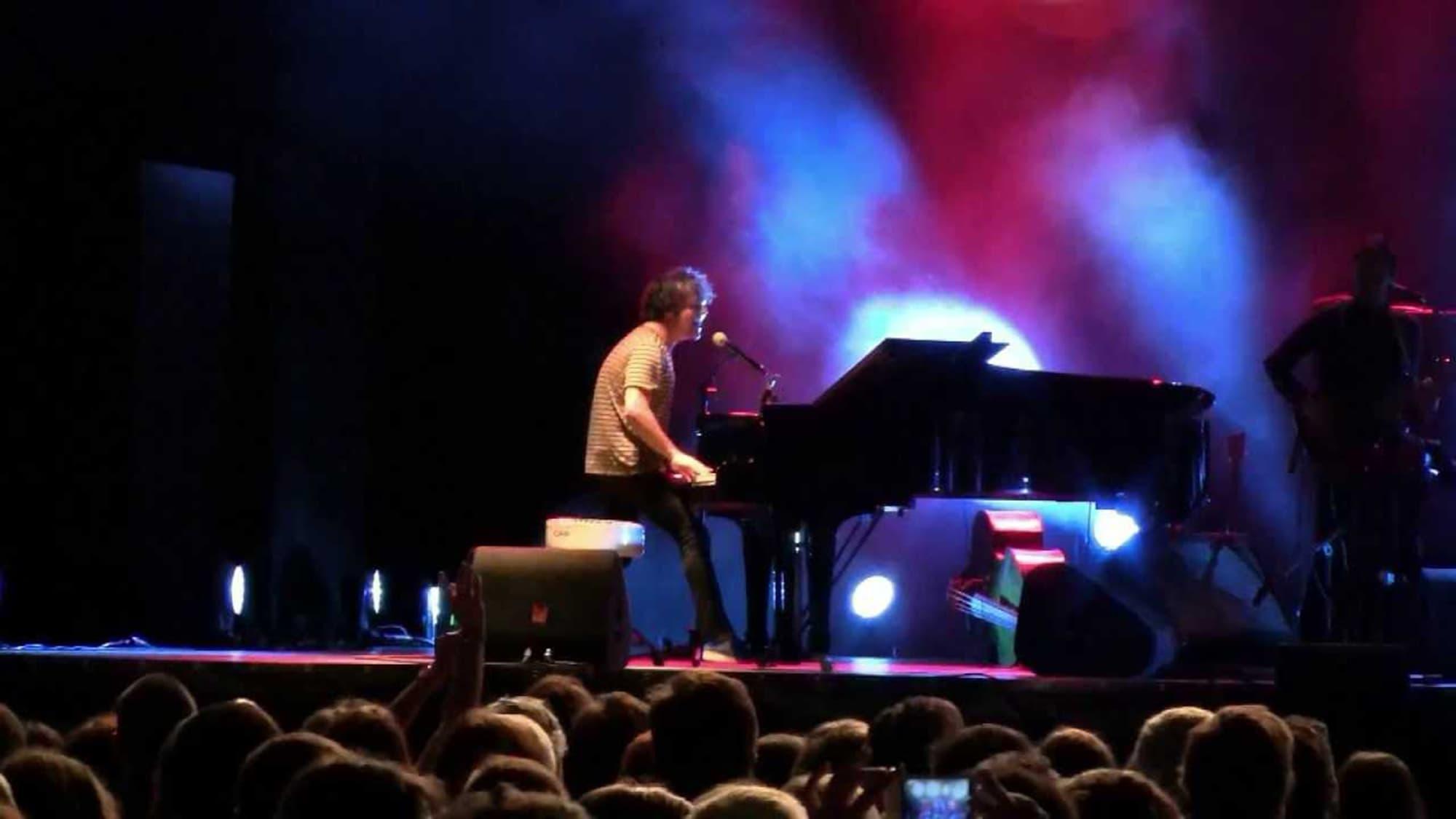 Jamie Cullum: Live At Blenheim Palace backdrop