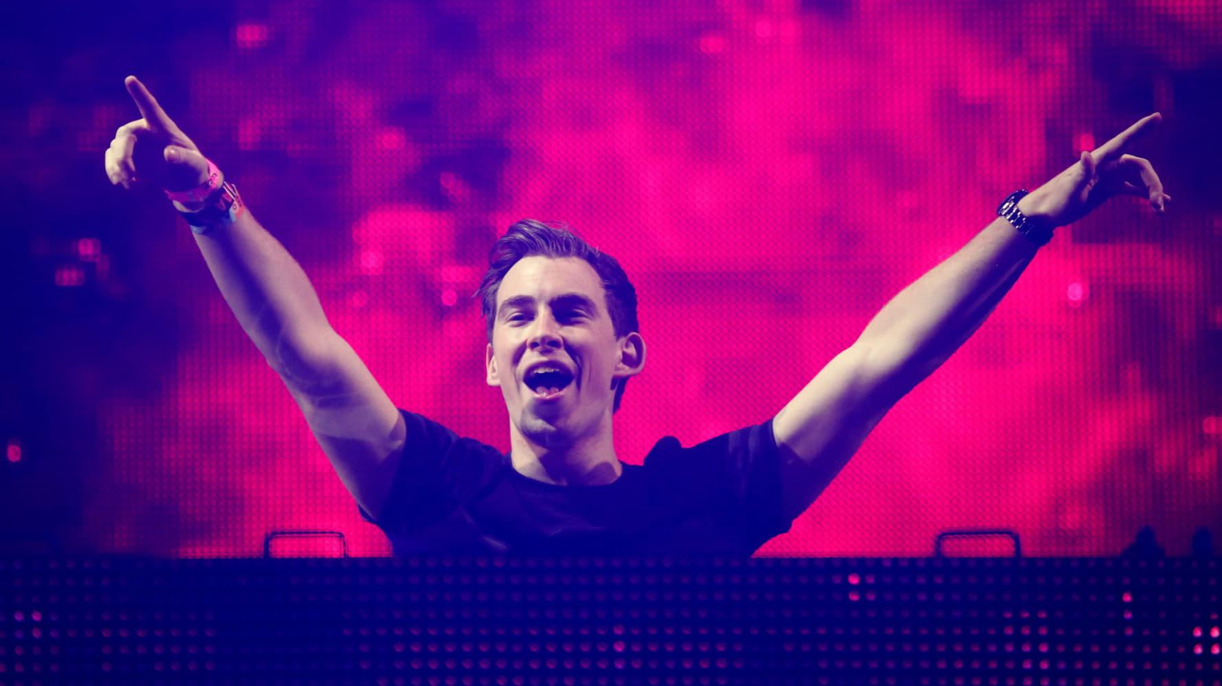 Hardwell: Live At Ultra Europe 2017 backdrop