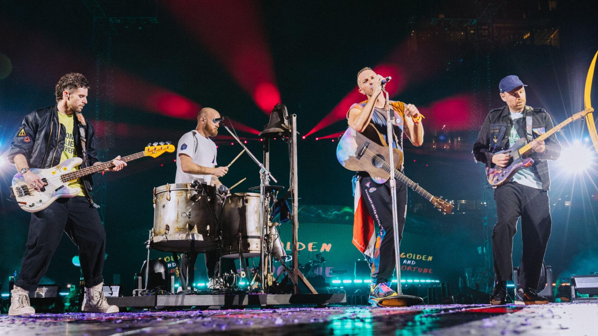 Coldplay: Radio 1's Big Weekend Luton backdrop