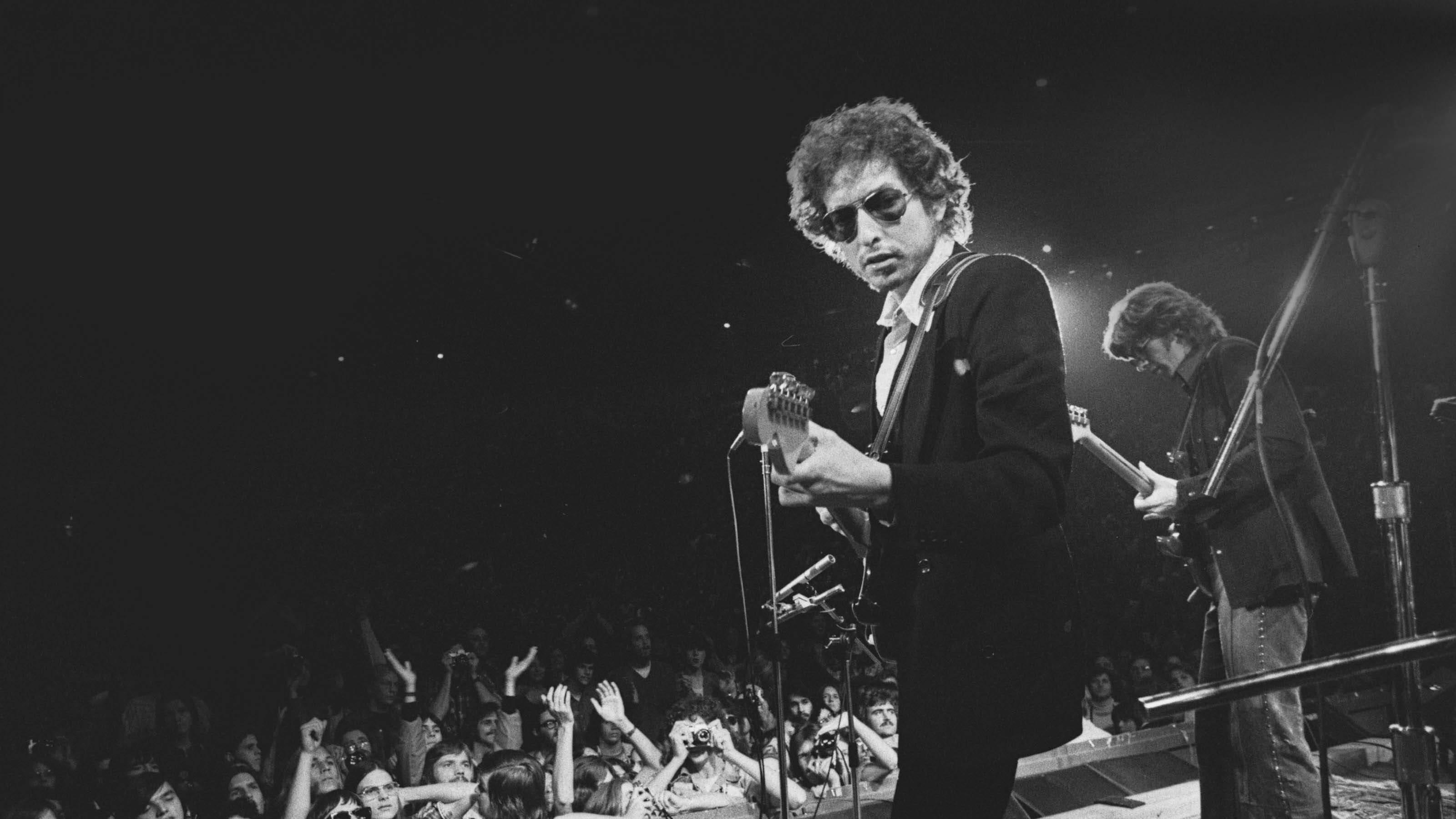 Bob Dylan: Odds and Ends backdrop
