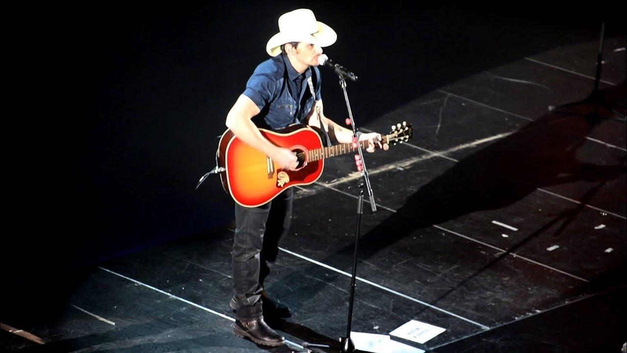 Brad Paisley - Mud on the Lens backdrop