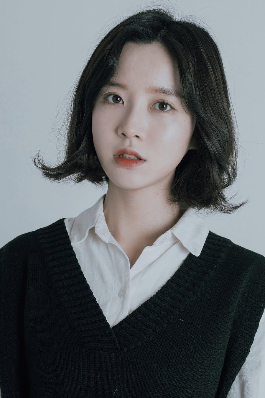 Jung Ji-hyeon poster