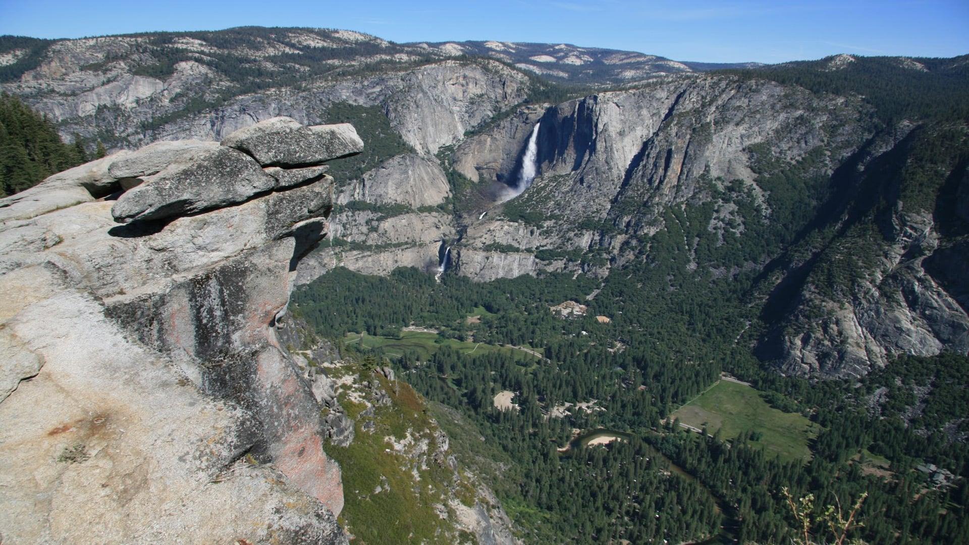 National Parks Exploration Series: Yosemite backdrop