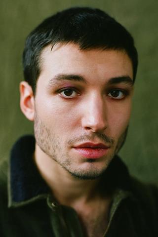 Ezra Miller pic