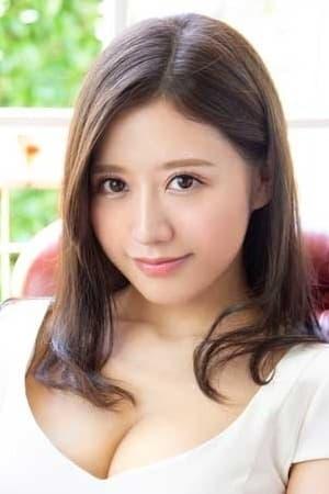 Momoe Takanashi pic