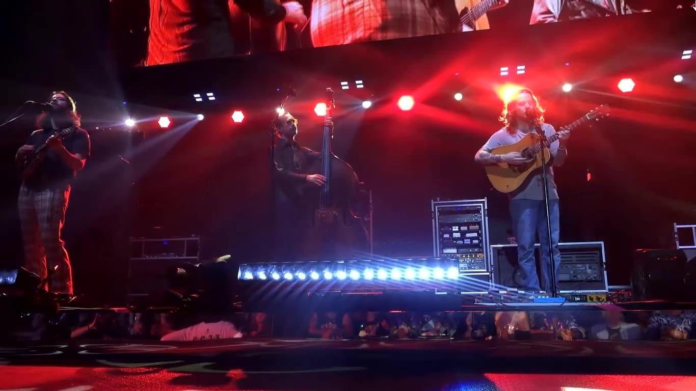 Billy Strings |  2022.12.31 — UNO Lakefront Arena - New Orleans, LA backdrop