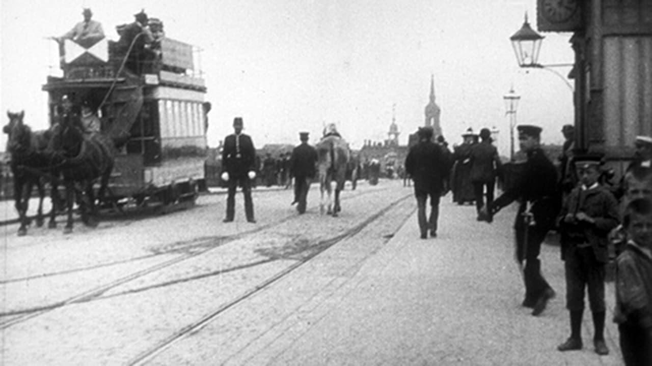 Dresden, August-Brücke backdrop