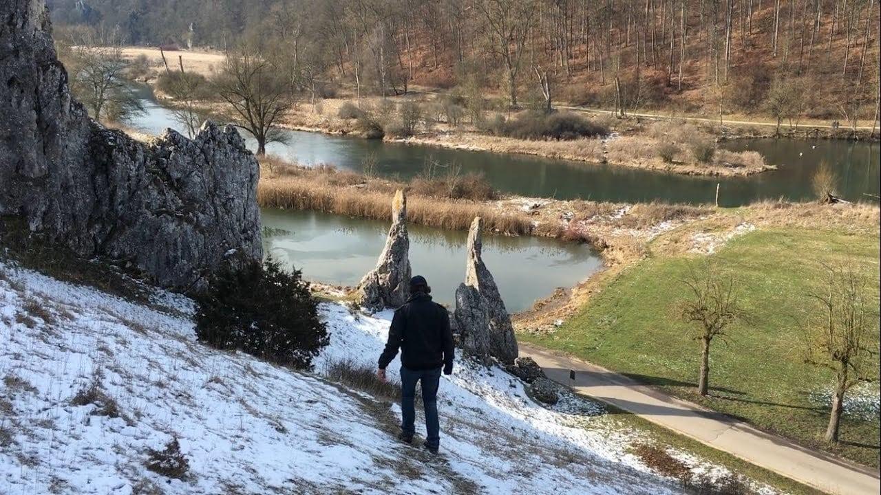 Revisiting Melancholie der Engel backdrop