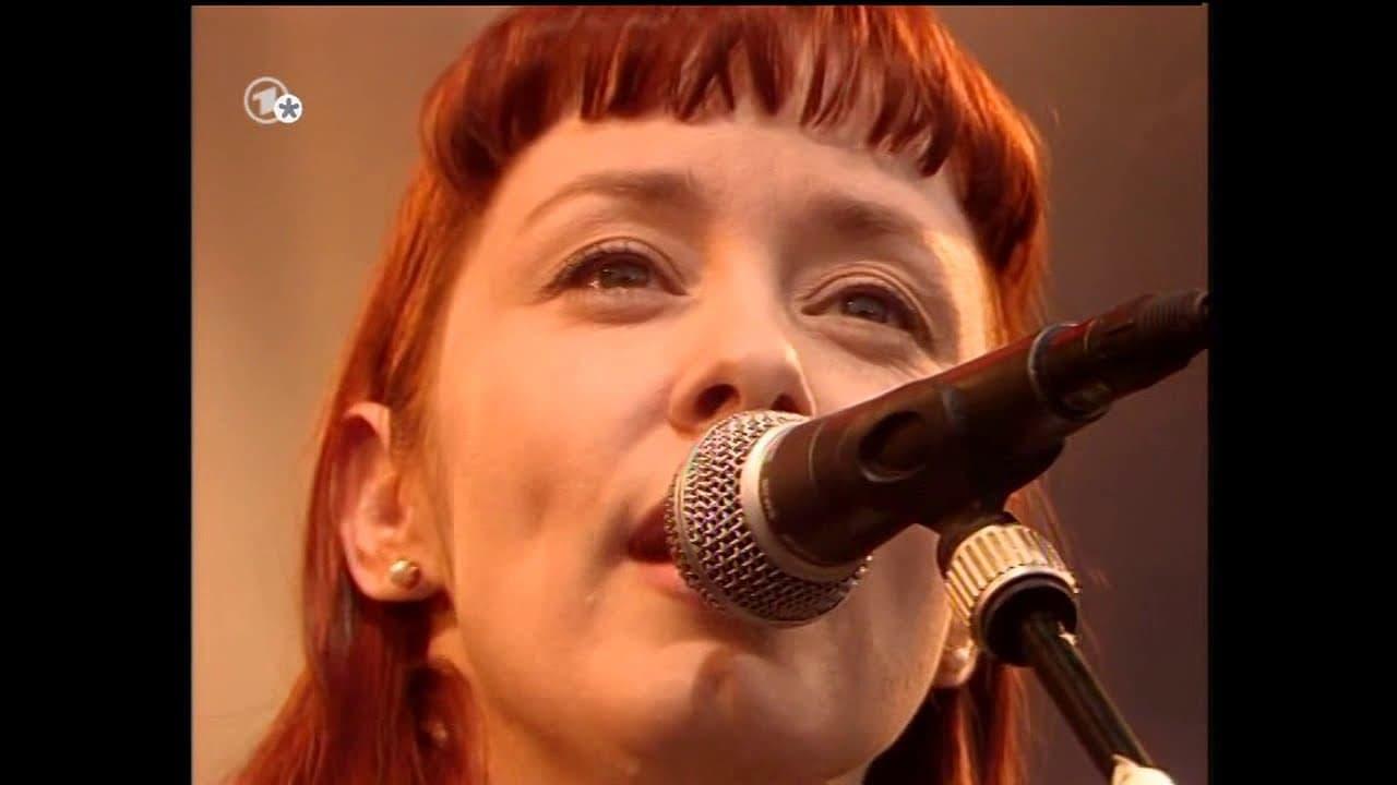 Suzanne Vega Live in St Wendel 1989. backdrop