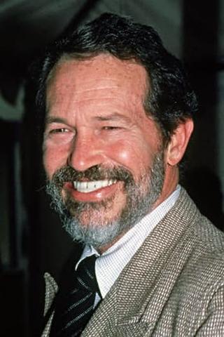 Warren Oates pic