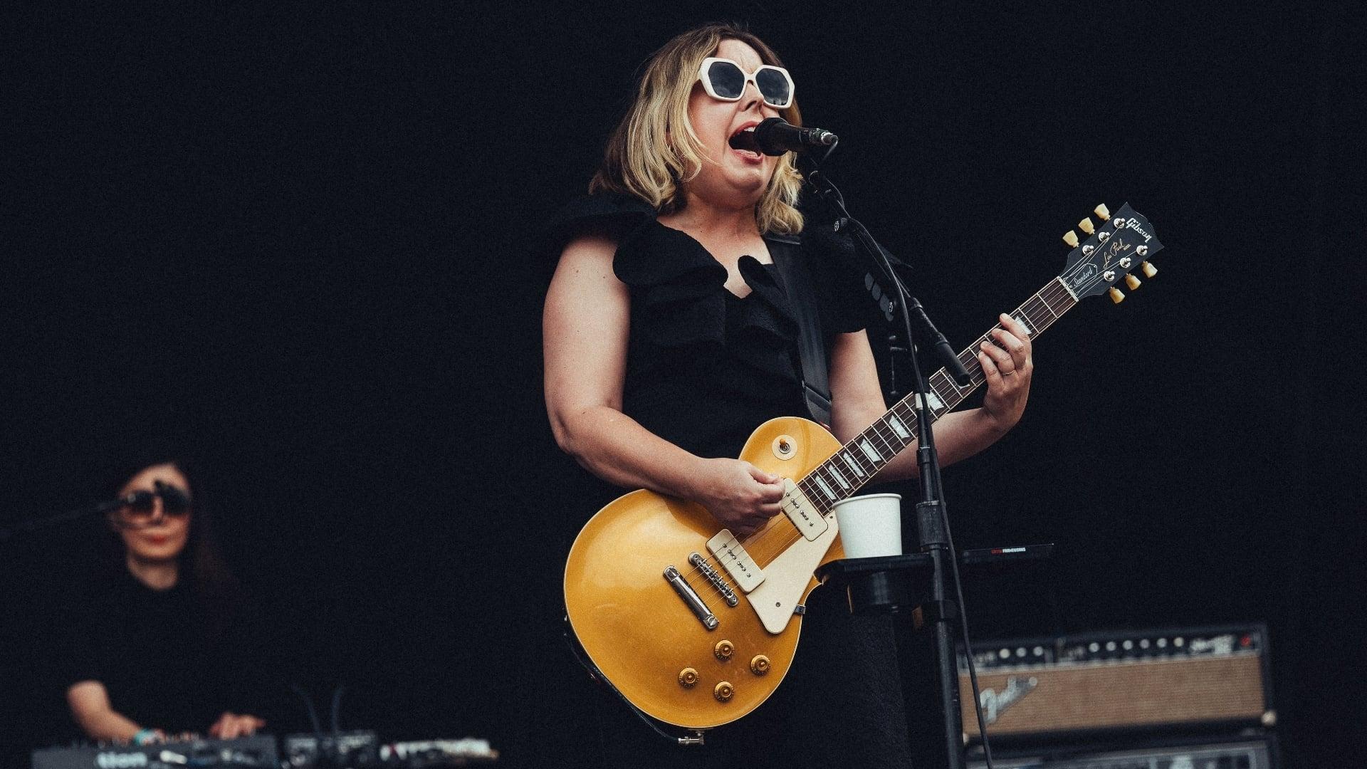 Sleater-Kinney - Rock en Seine 2024 backdrop