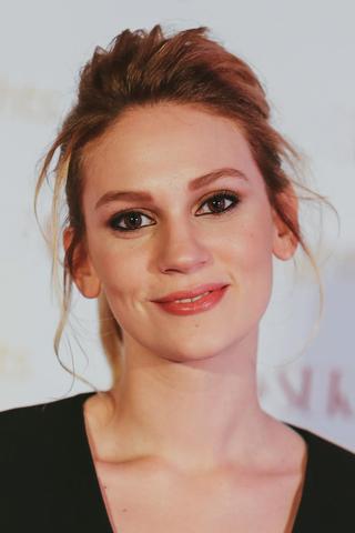 Farah Zeynep Abdullah pic