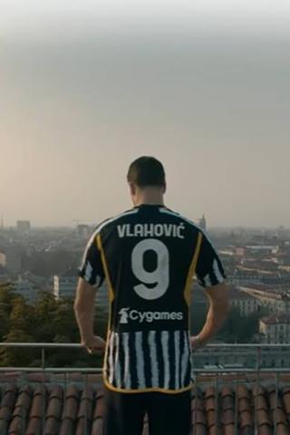 Dusan Vlahovic e la passione juventina a Torino poster