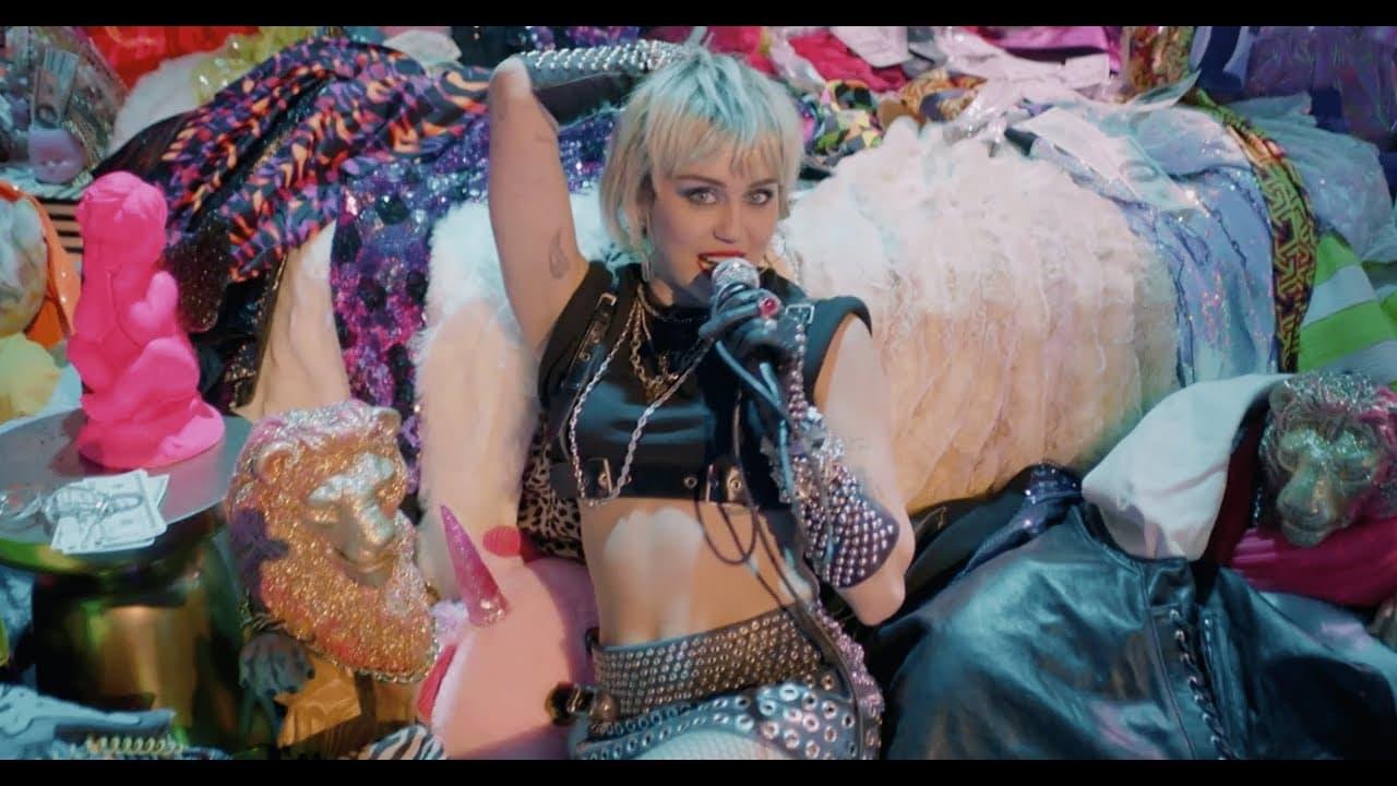 Amazon Music: Holiday Plays - Miley Cyrus backdrop