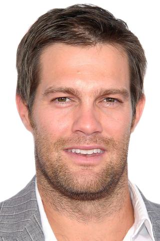 Geoff Stults pic