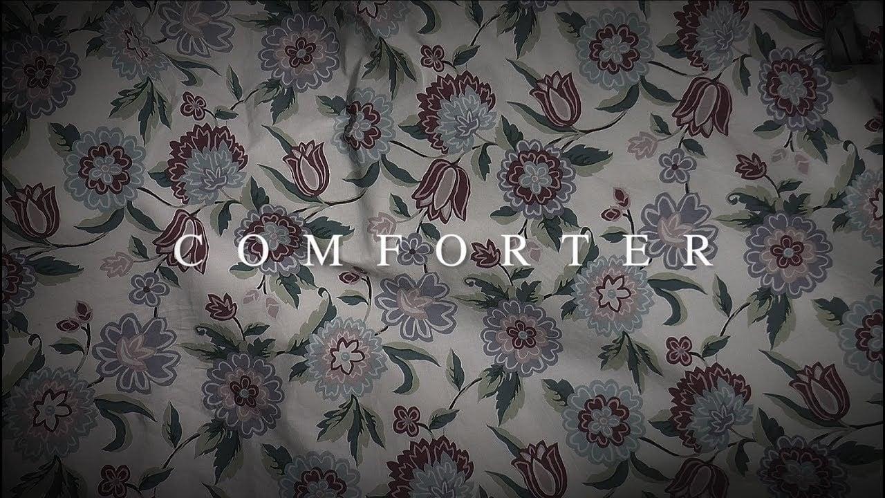 Comforter backdrop