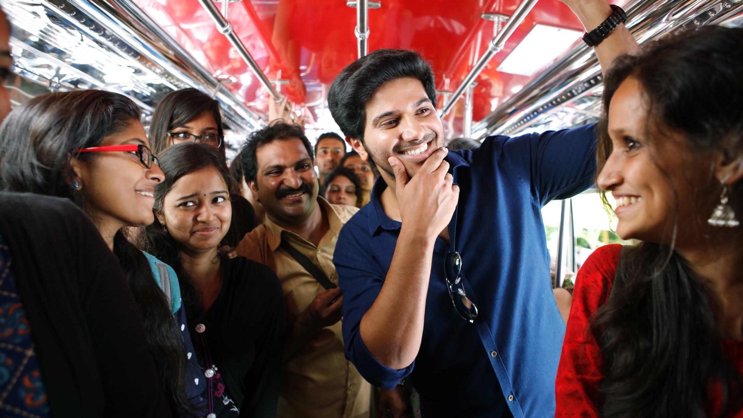 Jomonte Suvisheshangal backdrop