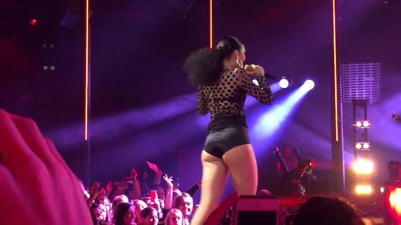Jessie J: iTunes Festival backdrop