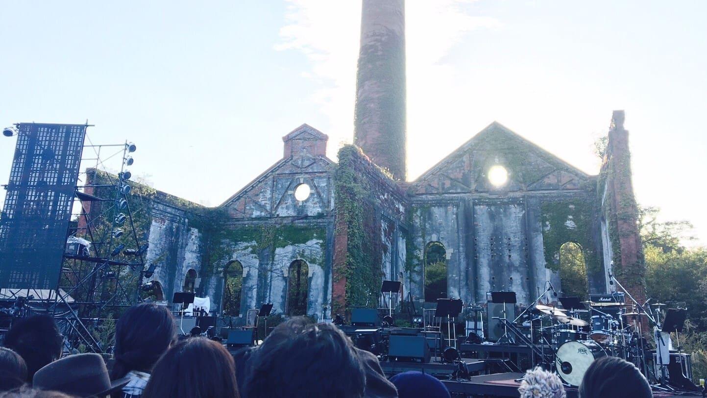 ENTO KUKAN in INUJIMA backdrop