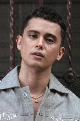 James Reid pic