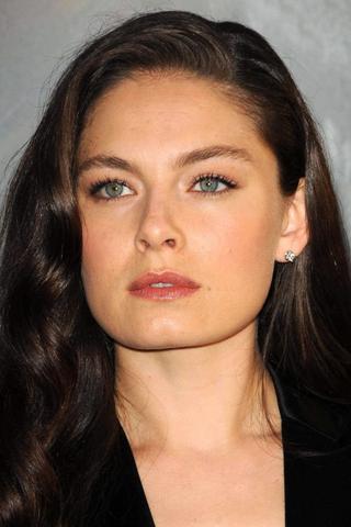 Alexa Davalos pic