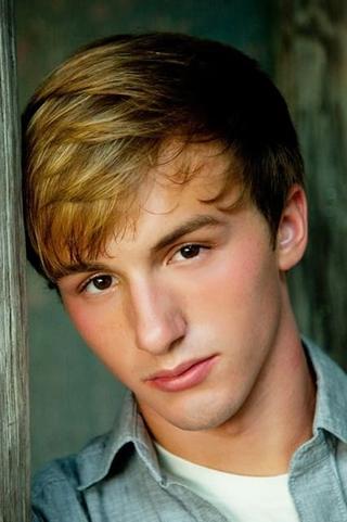 Lucas Cruikshank pic