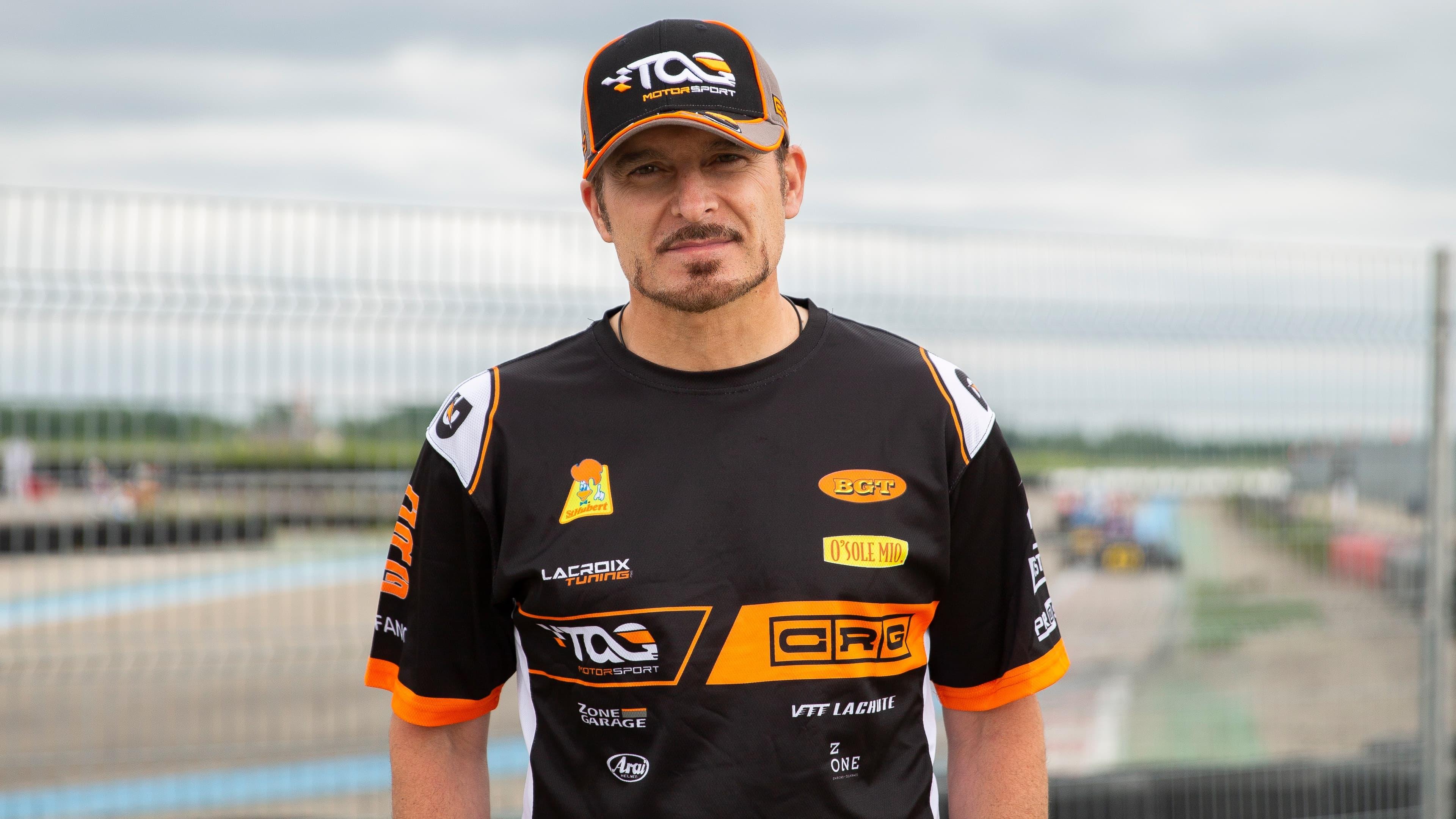 Alexandre Tagliani backdrop