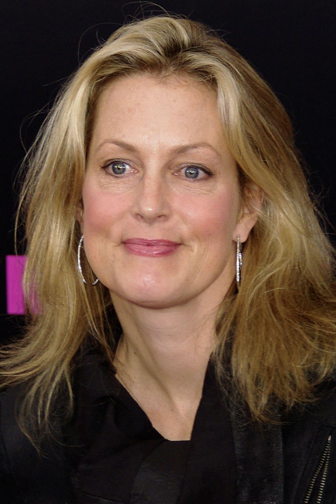 Ali Wentworth poster