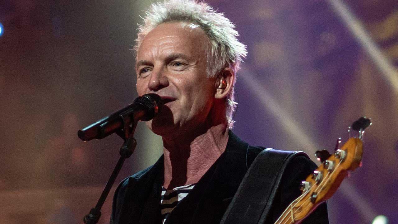 Sting: Inside - The Songs of Sacred Love backdrop