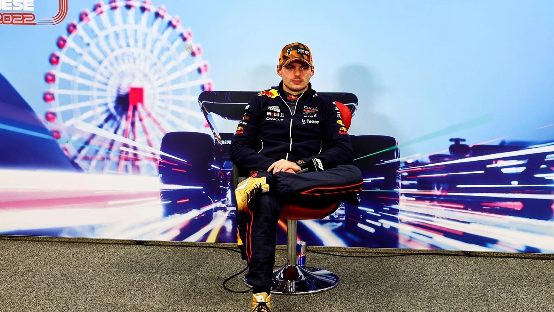 Rétro F1 2022 : Verstappen l'indomptable backdrop