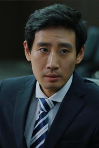 Lee Hyeon-seong pic