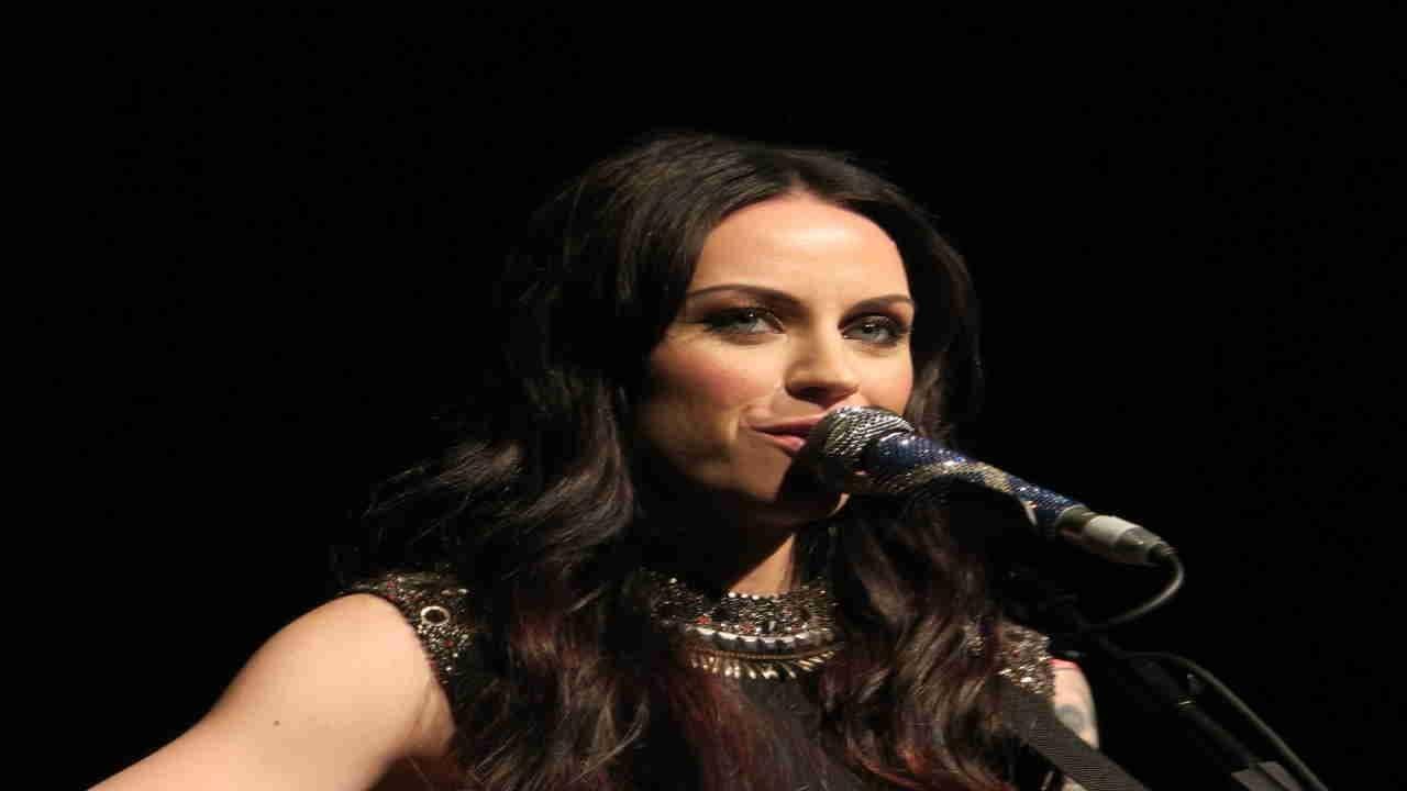 Amy Macdonald: Live in Montreux 2012 backdrop