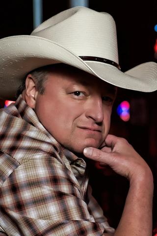 Mark Chesnutt pic