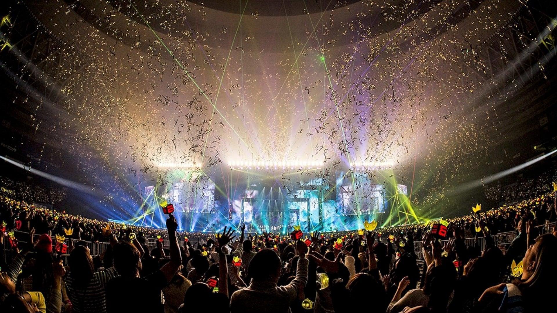 Japan Dome Tour 2013-2014 backdrop